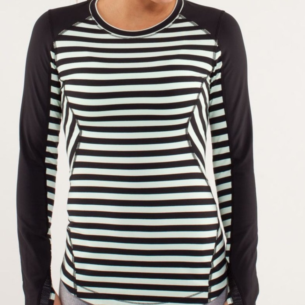 Run Reflect Long Sleeve - Picture 3 of 4